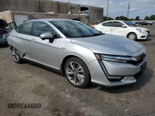 2019 Honda Clarity Plug-In Hybrid with VIN JHMZC5F18KC000064, listed as a Copart auction lot 68210234 with 70,273 mi miles and Salvage Title. Bid and sale history available at carsss.com. Image 4.