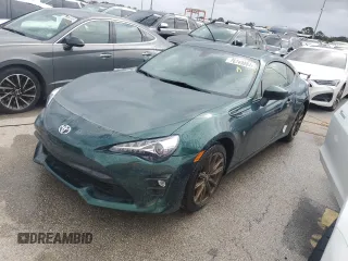 2020 Toyota 86 GT with VIN JF1ZNAE14L8750481, listed as a Copart auction lot 76749884 with 10,420 mi miles and Salvage Title. Bid and sale history available at carsss.com. Image 1.