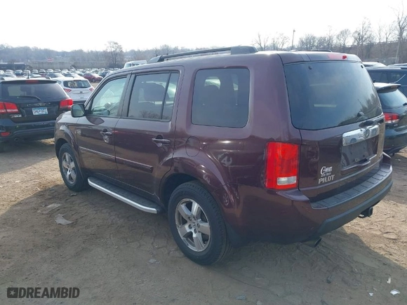 2011 Honda Pilot EX-L with VIN 5FNYF4H52BB004337, listed as a IAAI auction lot 41909673 with 153,966 mi miles. Bid and sale history available at carsss.com. Image 3.