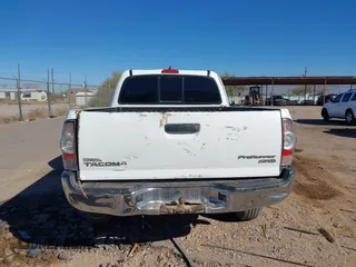 2014 Toyota Tacoma PreRunner with VIN 5TFTX4GN4EX029811, listed as a IAAI auction lot 41654199 with Not provided miles and . Bid and sale history available at DreamBid. Image 15.