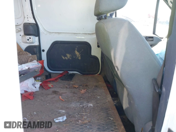 2010 Ford Transit Connect XL с VIN NM0LS7AN5AT029940, выставлен на аукционе IAAI как лот 41786886 с пробегом 32 656 миль миль и . История ставок и продаж доступна на DreamBid. Изображение 8.