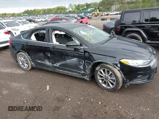 2017 Ford Fusion SE z VIN 3FA6P0HD4HR338676, wystawiony jako IAAI lot #42197370 z przebiegiem 50 862 mil mil oraz . Historia ofert i sprzedaży dostępna na DreamBid. Obrazek 6.