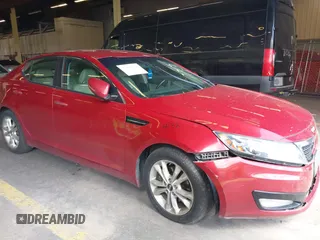2011 Kia Optima EX z VIN KNAGN4A71B5071133, wystawiony jako IAAI lot #39447485 z przebiegiem Nie podano mil oraz . Historia ofert i sprzedaży dostępna na DreamBid. Obrazek 1.