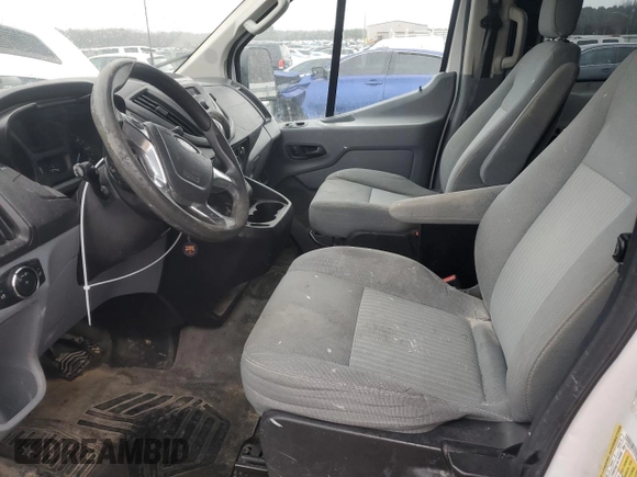 2015 Ford Transit Cargo z VIN 1FTNE1YG2FKA97150, wystawiony jako Copart lot #42448835 z przebiegiem 245 070 mil mil oraz Czysty tytuł • Clean title. Historia ofert i sprzedaży dostępna na DreamBid. Obrazek 7.