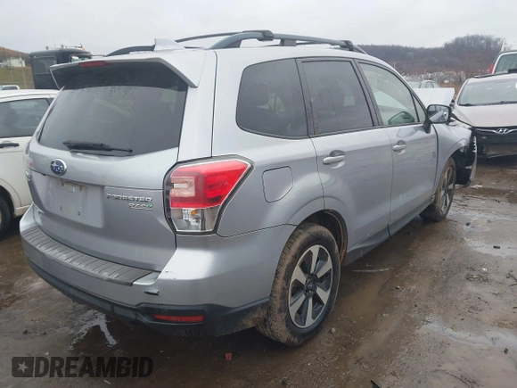 2017 Subaru Forester Premium with VIN JF2SJAEC3HH556462, listed as a IAAI auction lot 41160065 with 96,747 mi miles. Bid and sale history available at carsss.com. Image 4.