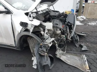2018 Kia Sorento LX with VIN 5XYPGDA34JG423007, listed as a IAAI auction lot 41552932 with 106,027 mi miles. Bid and sale history available at carsss.com. Image 6.