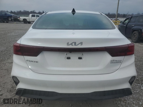 2024 Kia Forte LXS with VIN 3KPF24AD9RE784051, listed as a Copart auction lot 46370625 with 8,672 mi miles and Salvage Title. Bid and sale history available at DreamBid. Image 6.