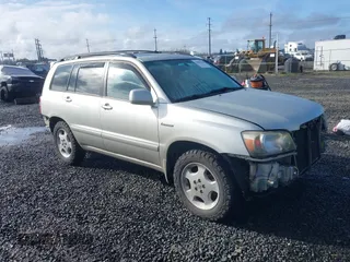 2004 Toyota Highlander z VIN JTEDP21A040031797, wystawiony jako IAAI lot #41808301 z przebiegiem 182 167 mil mil oraz . Historia ofert i sprzedaży dostępna na DreamBid. Obrazek 1.