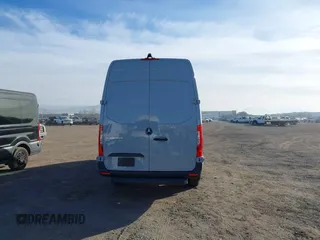 2024 Mercedes-Benz Sprinter Cargo with VIN W1Y4NCHY1RT165996, listed as a IAAI auction lot 41181444 with 5,696 mi miles. Bid and sale history available at carsss.com. Image 17.