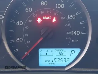 2014 Toyota RAV4 LE с VIN JTMZFREV3EJ008738, выставлен на аукционе IAAI как лот 42279501 с пробегом 103 532 миль миль и . История ставок и продаж доступна на DreamBid. Изображение 15.