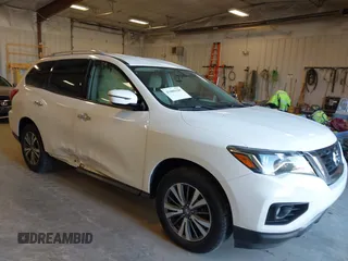 2017 Nissan Pathfinder SL with VIN 5N1DR2MN8HC666621, listed as a IAAI auction lot 41800189 with 212,047 mi miles and . Bid and sale history available at DreamBid. Image 1.