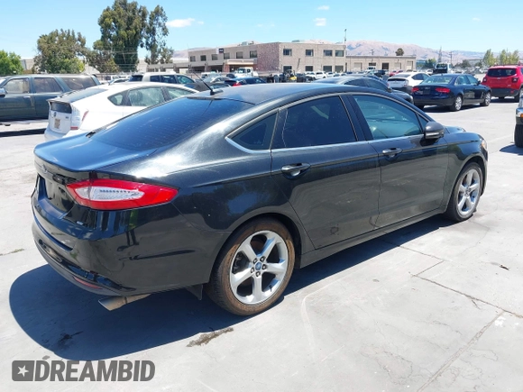2013 Ford Fusion SE with VIN 3FA6P0HR0DR344917, listed as a IAAI auction lot 42800597 with 82,730 mi miles and . Bid and sale history available at DreamBid. Image 4.