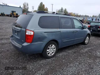 2006 Kia Sedona LX with VIN KNDMB233566097439, listed as a Copart auction lot 77644254 with 124,158 mi miles and Clean Title. Bid and sale history available at carsss.com. Image 3.