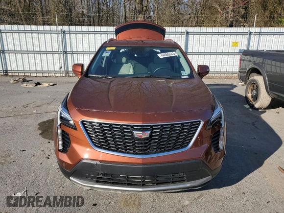 2021 Cadillac XT4 FWD Premium Luxury with VIN 1GYFZCR45MF080514, listed as a Copart auction lot 44666043 with 4,339 mi miles. Bid and sale history available at carsss.com. Image 5.