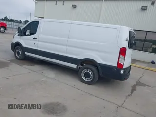 2023 Ford Transit Cargo с VIN 1FTBR1Y88PKA76644, выставлен на аукционе IAAI как лот 42382300 с пробегом 42 299 миль миль и . История ставок и продаж доступна на DreamBid. Изображение 3.