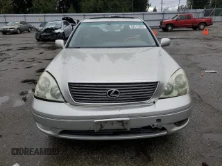 2002 Lexus LS 430 with VIN JTHBN30F120075551, listed as a Copart auction lot 52411405 with 194,704 mi miles and Salvage Title. Bid and sale history available at DreamBid. Image 5.