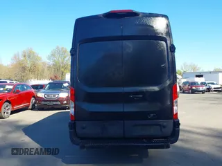2020 Ford Transit Cargo с VIN 1FTBR3XG6LKB31123, выставлен на аукционе IAAI как лот 42034591 с пробегом 102 476 миль миль и . История ставок и продаж доступна на DreamBid. Изображение 16.