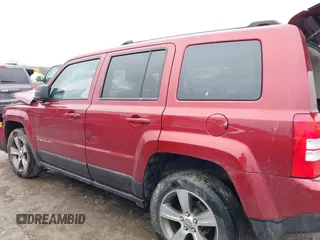 2016 Jeep Patriot Latitude with VIN 1C4NJRFB8GD737806, listed as a IAAI auction lot 41509880 with 87,111 mi miles. Bid and sale history available at carsss.com. Image 15.