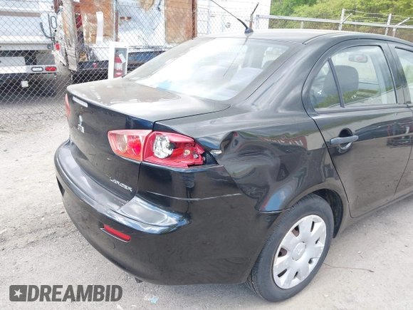 2009 Mitsubishi Lancer DE with VIN JA3AU16U89U038475, listed as a IAAI auction lot 42212426 with 114,530 mi miles and . Bid and sale history available at DreamBid. Image 6.