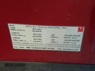2016 Tesla Model S 90D with VIN 5YJSA1E24GF141543, listed as a IAAI auction lot 42045333 with Not Provided miles and . Bid and sale history available at DreamBid. Image 9.