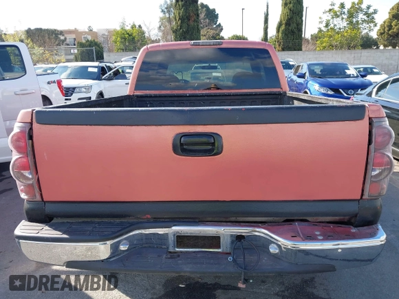 2000 Chevrolet Silverado 1500 with VIN 2GCEC19W6Y1117267, listed as a IAAI auction lot 41414335 with 255,802 mi miles and . Bid and sale history available at DreamBid. Image 16.