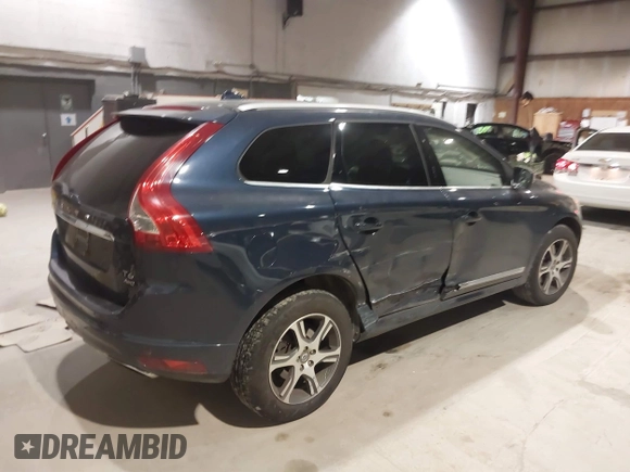 2015 Volvo XC60 T6 с VIN YV4902RKXF2687103, выставлен на аукционе IAAI как лот 41467485 с пробегом 97 004 миль миль и . История ставок и продаж доступна на DreamBid. Изображение 4.