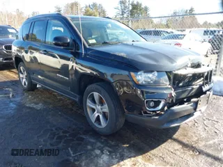 2016 Jeep Compass High Altitude Edition with VIN 1C4NJCEA4GD806612, listed as a IAAI auction lot 41538090 with 104,447 mi miles. Bid and sale history available at carsss.com. Image 1.