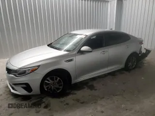2020 Kia Optima LX z VIN 5XXGT4L31LG438869, wystawiony jako Copart lot #55354015 z przebiegiem 73 170 mil mil oraz Czysty tytuł • Clean title. Historia ofert i sprzedaży dostępna na DreamBid. Obrazek 1.