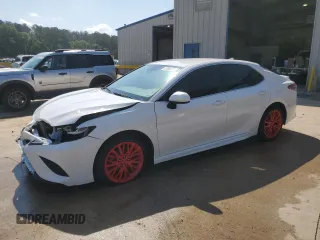 2019 Toyota Camry LE with VIN 4T1B11HK4KU718014, listed as a Copart auction lot 50879965 with 87,707 mi miles and Clean Title. Bid and sale history available at carsss.com. Image 1.