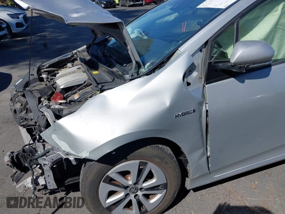 2017 Toyota Prius Two with VIN JTDKBRFU5H3047469, listed as a IAAI auction lot 41845172 with 233,688 mi miles. Bid and sale history available at carsss.com. Image 18.