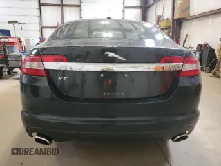 2009 Jaguar XF with VIN SAJXA06BX9HR19363, listed as a Copart auction lot 57354455 with 204,330 mi miles and Clean Title. Bid and sale history available at DreamBid. Image 6.