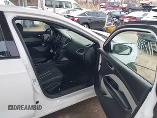 2014 Dodge Dart SXT z VIN 1C3CDFBB6ED670255, wystawiony jako IAAI lot #41786002 z przebiegiem 156 271 mil mil oraz . Historia ofert i sprzedaży dostępna na DreamBid. Obrazek 5.