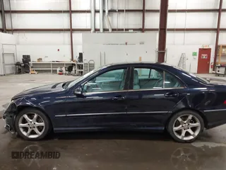 2007 Mercedes-Benz C 230 Sport с VIN WDBRF52H97F930409, выставлен на аукционе IAAI как лот 42504108 с пробегом 124 944 миль миль и . История ставок и продаж доступна на DreamBid. Изображение 14.