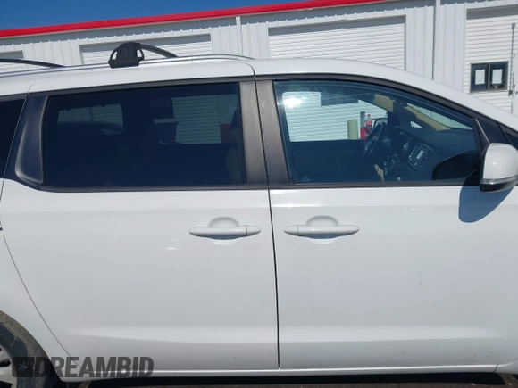 2016 Kia Sedona LX with VIN KNDMB5C17G6087920, listed as a IAAI auction lot 41652605 with 159,274 mi miles. Bid and sale history available at carsss.com. Image 13.