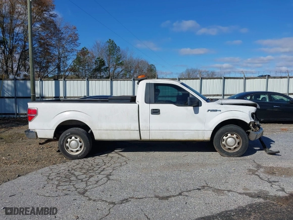 2014 Ford F-150 XL with VIN 1FTNF1CF2EKF90191, listed as a IAAI auction lot 41051891 with 125,850 mi miles. Bid and sale history available at carsss.com. Image 13.