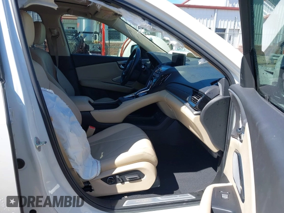 2020 Acura RDX Technology with VIN 5J8TC2H53LL033188, listed as a IAAI auction lot 41820947 with 55,488 mi miles and . Bid and sale history available at DreamBid. Image 5.