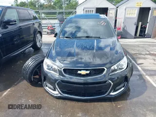 2017 Chevrolet SS z VIN 6G3F15RW1HL301966, wystawiony jako IAAI lot #42254336 z przebiegiem 65 775 mil mil oraz . Historia ofert i sprzedaży dostępna na DreamBid. Obrazek 11.