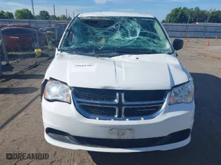 2019 Dodge Grand Caravan SE with VIN 2C7WDGBG7KR808178, listed as a IAAI auction lot 39601907 with 128,458 mi miles. Bid and sale history available at carsss.com. Image 12.