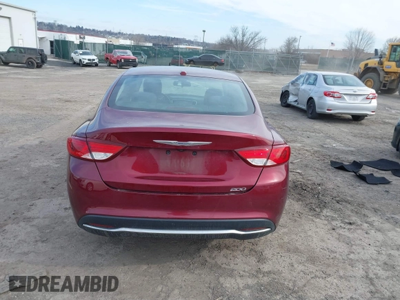 2015 Chrysler 200 Limited with VIN 1C3CCCAB5FN724790, listed as a IAAI auction lot 41602194 with 93,708 mi miles. Bid and sale history available at carsss.com. Image 17.