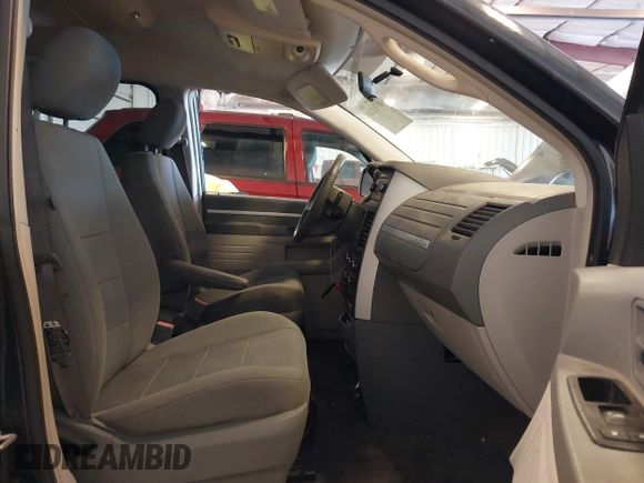 2008 Dodge Grand Caravan SXT with VIN 1D8HN54PX8B107647, listed as a IAAI auction lot 40763240 with 225,351 mi miles and . Bid and sale history available at DreamBid. Image 5.