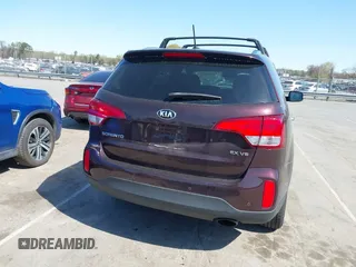 2015 Kia Sorento EX with VIN 5XYKU4A70FG630250, listed as a IAAI auction lot 41878246 with 86,078 mi miles. Bid and sale history available at carsss.com. Image 16.