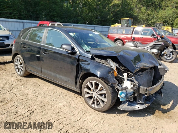 2019 Hyundai Elantra GT with VIN KMHH35LE2KU102860, listed as a Copart auction lot 70044794 with 105,092 mi miles and Salvage Title. Bid and sale history available at carsss.com. Image 4.