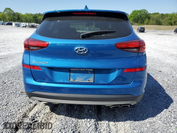 2020 Hyundai Tucson SEL with VIN KM8J33AL9LU137534, listed as a Copart auction lot 52304365 with 27,195 mi miles and Salvage title. Bid and sale history available at DreamBid. Image 6.
