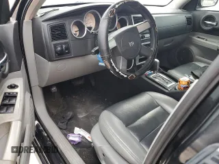 2007 Dodge Magnum z VIN 2D4FV47V37H623870, wystawiony jako Copart lot #87677845 z przebiegiem 173 491 mil mil oraz Szkoda całkowita • Salvage title. Historia ofert i sprzedaży dostępna na DreamBid. Obrazek 8.