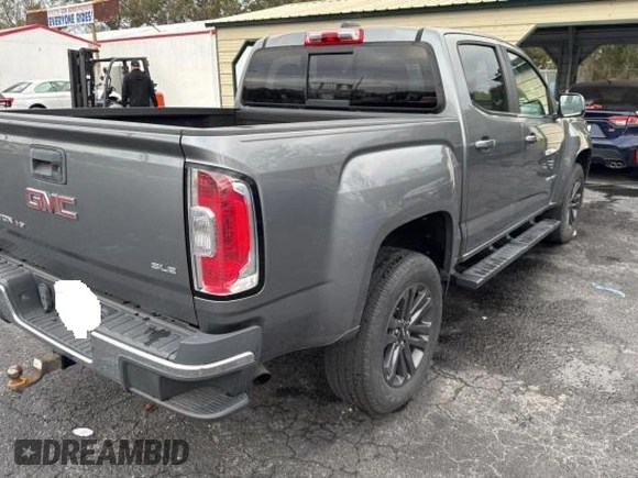 2020 GMC Canyon 2WD SLE with VIN 1GTG5CEN1L1248228, listed as a Copart auction lot 89388675 with 31,980 mi miles and Salvage Title. Bid and sale history available at carsss.com. Image 4.