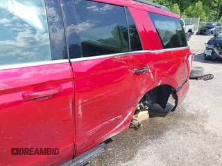 2019 Ford Expedition XLT z VIN 1FMJU1HT5KEA71256, wystawiony jako IAAI lot #42159247 z przebiegiem 133 054 mil mil oraz . Historia ofert i sprzedaży dostępna na DreamBid. Obrazek 19.