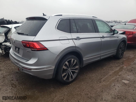 2020 Volkswagen Tiguan SEL Premium R-Line with VIN 3VV4B7AX4LM157226, listed as a Copart auction lot 80672224 with 44,007 mi miles and Salvage Title. Bid and sale history available at carsss.com. Image 3.