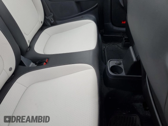 2017 Volkswagen Beetle SE with VIN 3VWJ17AT4HM630760, listed as a Copart auction lot 53664365 with 35,010 mi miles and Salvage Title. Bid and sale history available at DreamBid. Image 10.