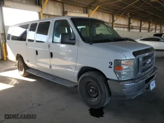 2013 Ford Econoline Wagon XL with VIN 1FBSS3BL0DDA77076, listed as a Copart auction lot 70474004 with 154,679 mi miles and Salvage Title. Bid and sale history available at carsss.com. Image 4.