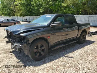 2016 Ram 1500 Express z VIN 1C6RR6KG5GS195304, wystawiony jako Copart lot #53842385 z przebiegiem 136 452 mil mil oraz Szkoda całkowita • Salvage title. Historia ofert i sprzedaży dostępna na DreamBid. Obrazek 1.